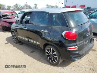 2019 FIAT 500L with VIN ZFBNFACH0KZ042150, listed as a IAAI auction lot 41740513 with 59,550 mi miles and . Bid and sale history available at DreamBid. Image 3.