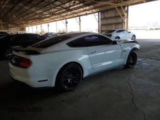 2018 Ford Mustang GT z VIN 1FA6P8CF9J5108759, wystawiony jako Copart lot #59017865 z przebiegiem 79 421 mil mil oraz Szkoda całkowita • Salvage title. Historia ofert i sprzedaży dostępna na DreamBid. Obrazek 3.