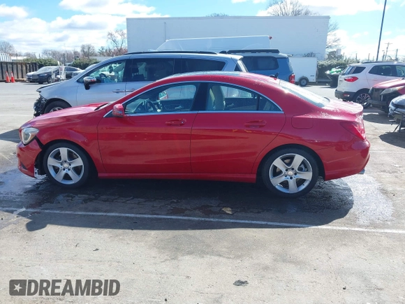 2016 Mercedes-Benz CLA 250 z VIN WDDSJ4EB7GN330311, wystawiony jako IAAI lot #41740959 z przebiegiem 108 611 mil mil oraz . Historia ofert i sprzedaży dostępna na DreamBid. Obrazek 14.