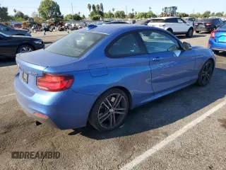 2020 BMW 2 Series M240i with VIN WBA2J5C03L7F84565, listed as a Copart auction lot 70721044 with 26,042 mi miles and Salvage Title. Bid and sale history available at carsss.com. Image 3.