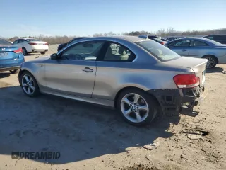 2009 BMW 1 Series 128i with VIN WBAUP73509VK76303, listed as a Copart auction lot 88517355 with 93,559 mi miles and Salvage Title. Bid and sale history available at carsss.com. Image 2.