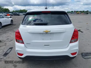 2021 Chevrolet Trax LS with VIN KL7CJKSB8MB302437, listed as a IAAI auction lot 42340173 with 26,159 mi miles and . Bid and sale history available at DreamBid. Image 16.
