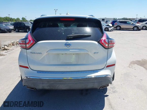 2018 Nissan Murano S z VIN 5N1AZ2MG8JN186092, wystawiony jako IAAI lot #42042539 z przebiegiem 77 017 mil mil oraz . Historia ofert i sprzedaży dostępna na DreamBid. Obrazek 16.