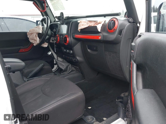 2014 Jeep Wrangler Unlimited Sahara with VIN 1C4BJWEG1EL127232, listed as a IAAI auction lot 41847368 with 109,975 mi miles. Bid and sale history available at carsss.com. Image 5.