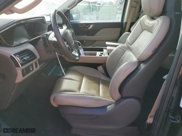 2022 Lincoln Navigator L Reserve with VIN 5LMJJ3KT3NEL05070, listed as a Copart auction lot 86024524 with 0 mi miles and Salvage Title. Bid and sale history available at carsss.com. Image 7.