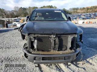 2016 Nissan Titan Platinum Reserve z VIN 1N6BA1F28GN508716, wystawiony jako Copart lot #46797225 z przebiegiem 168 572 mil mil oraz Szkoda całkowita • Salvage title. Historia ofert i sprzedaży dostępna na DreamBid. Obrazek 5.