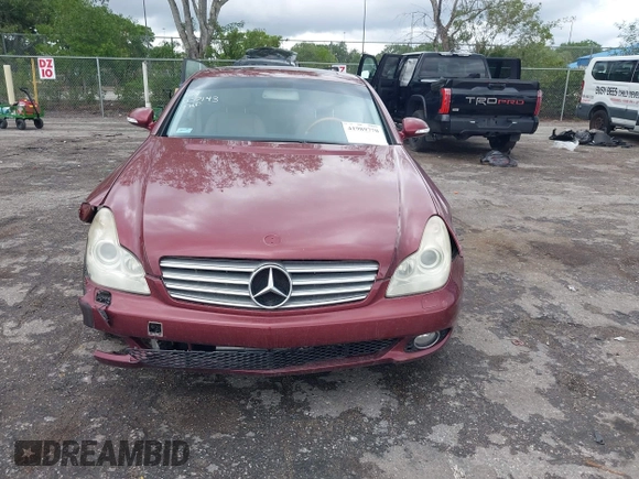 2006 Mercedes-Benz CLS-Class with VIN WDDDJ75X36A007143, listed as a IAAI auction lot 41989770 with 114,416 mi miles. Bid and sale history available at carsss.com. Image 12.