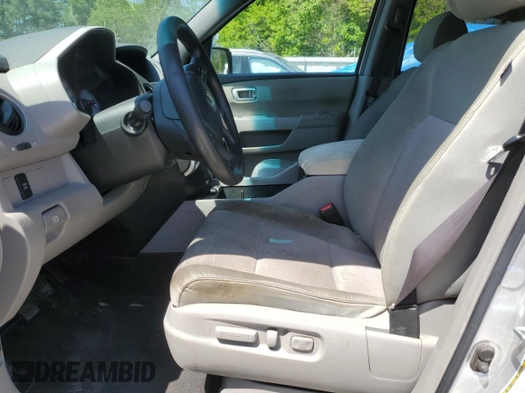 2011 Honda Pilot EX with VIN 5FNYF3H45BB043795, listed as a Copart auction lot 52303585 with 247,582 mi miles and Salvage Title. Bid and sale history available at carsss.com. Image 7.