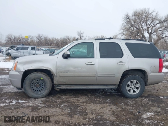 2009 GMC Yukon SLT 4SB with VIN 1GKFK33009R240793, listed as a IAAI auction lot 41418512 with 159,931 mi miles and . Bid and sale history available at DreamBid. Image 14.