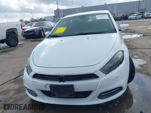 2015 Dodge Dart SXT z VIN 1C3CDFBB9FD278078, wystawiony jako IAAI lot #41486575 z przebiegiem 49 767 mil mil oraz . Historia ofert i sprzedaży dostępna na DreamBid. Obrazek 12.