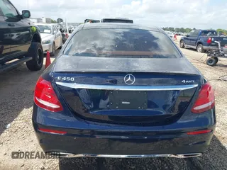 2019 Mercedes-Benz E 450 z VIN WDDZF6JB3KA508944, wystawiony jako IAAI lot #41924160 z przebiegiem 62 302 mil mil oraz . Historia ofert i sprzedaży dostępna na DreamBid. Obrazek 16.