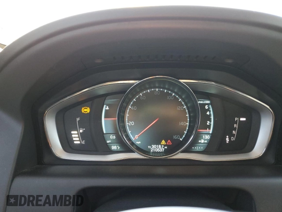 2015 Volvo XC60 T5 Drive-E Premier Plus with VIN YV440MDC4F2570848, listed as a Copart auction lot 75223344 with 210,537 mi miles and Salvage Title. Bid and sale history available at DreamBid. Image 9.