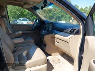 2006 Honda Odyssey EX-L with VIN 5FNRL38756B446740, listed as a IAAI auction lot 42114566 with 224,615 mi miles. Bid and sale history available at carsss.com. Image 5.