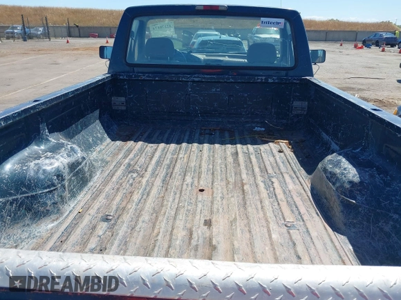 1994 Ford F-250 with VIN 2FTHF26H5RCA74997, listed as a IAAI auction lot 42270174 with 184,970 mi miles and . Bid and sale history available at DreamBid. Image 8.