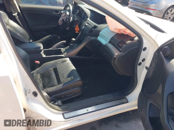 2010 Acura TSX with VIN JH4CU2F6XAC031506, listed as a IAAI auction lot 42426354 with 259,730 mi miles and . Bid and sale history available at DreamBid. Image 5.