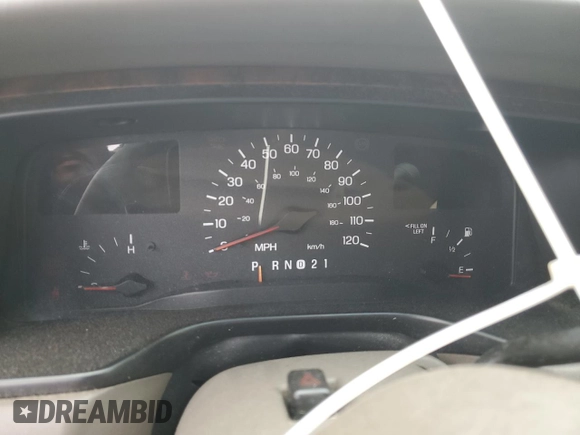1999 Lincoln Town Car Executive z VIN 1LNHM81W5XY655075, wystawiony jako Copart lot #43263935 z przebiegiem Nie podano mil oraz Szkoda całkowita • Salvage title. Historia ofert i sprzedaży dostępna na DreamBid. Obrazek 9.