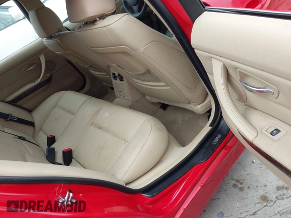 2006 BMW 3 Series 330i with VIN WBAVB33576KR78059, listed as a IAAI auction lot 42414372 with 81,571 mi miles and . Bid and sale history available at DreamBid. Image 8.