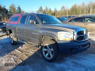 2006 Dodge 1500 SLT with VIN 1D7HU18206S610616, listed as a IAAI auction lot 41489082 with 226,031 mi miles. Bid and sale history available at carsss.com. Image 1.