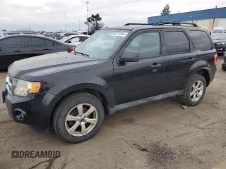 2011 Ford Escape XLT with VIN 1FMCU0D7XBKC45061, listed as a Copart auction lot 83713364 with 367,104 mi miles and Clean Title. Bid and sale history available at carsss.com. Image 1.