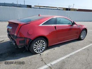 2013 Cadillac CTS Performance z VIN 1G6DK1E33D0131484, wystawiony jako Copart lot #57907554 z przebiegiem 205 243 mil mil oraz Szkody całkowita. Historia ofert i sprzedaży dostępna na DreamBid. Obrazek 3.