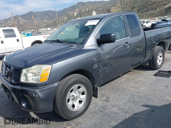 2004 Nissan Titan SE with VIN 1N6AA06A04N567056, listed as a IAAI auction lot 42044609 with 122,174 mi miles. Bid and sale history available at carsss.com. Image 17.