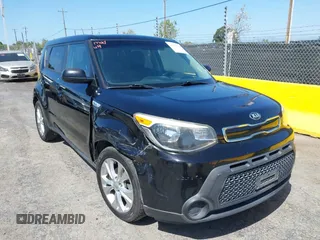 2015 Kia Soul + with VIN KNDJP3A51F7175417, listed as a IAAI auction lot 41996688 with 179,192 mi miles. Bid and sale history available at carsss.com. Image 6.