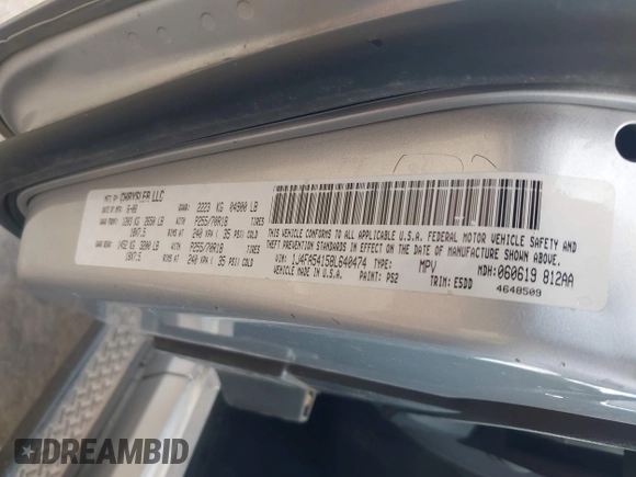 2008 Jeep Wrangler Sahara z VIN 1J4FA54158L640474, wystawiony jako IAAI lot #42243860 z przebiegiem 141 303 mil mil oraz . Historia ofert i sprzedaży dostępna na DreamBid. Obrazek 9.