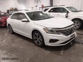 2021 Volkswagen Passat 2.0T SE with VIN 1VWSA7A37MC017676, listed as a IAAI auction lot 41647899 with 40,404 mi miles. Bid and sale history available at carsss.com. Image 1.