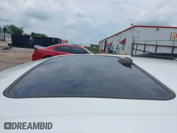 2012 Toyota Sienna XLE AAS z VIN 5TDYK3DC3CS186962, wystawiony jako IAAI lot #42325047 z przebiegiem Nie podano mil oraz . Historia ofert i sprzedaży dostępna na DreamBid. Obrazek 20.