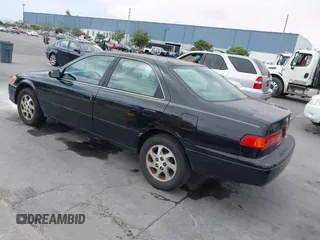 2001 Toyota Camry CE с VIN 4T1BG22K81U788403, выставлен на аукционе IAAI как лот 42469957 с пробегом 203 722 миль миль и . История ставок и продаж доступна на DreamBid. Изображение 3.
