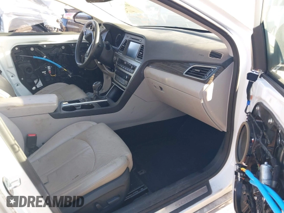 2015 Hyundai Sonata Limited with VIN 5NPE34AF0FH014757, listed as a IAAI auction lot 41394710 with 102,481 mi miles and . Bid and sale history available at carsss.com. Image 5.