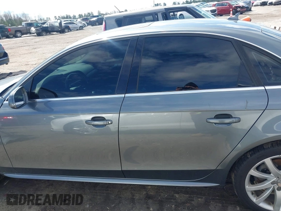 2014 Audi A4 Premium z VIN WAUAFAFL1EN024888, wystawiony jako IAAI lot #41733326 z przebiegiem 117 232 mil mil oraz . Historia ofert i sprzedaży dostępna na DreamBid. Obrazek 15.