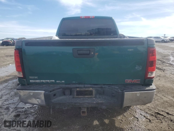 2010 GMC Sierra 1500 SLE z VIN 1GTSKVE36AZ201238, wystawiony jako Copart lot #42175665 z przebiegiem Nie podano mil oraz Szkoda całkowita • Salvage title. Historia ofert i sprzedaży dostępna na DreamBid. Obrazek 6.
