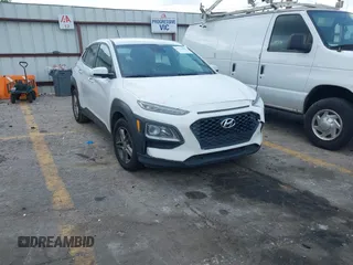 2021 Hyundai Kona SE z VIN KM8K12AA5MU642460, wystawiony jako IAAI lot #42173824 z przebiegiem 116 520 mil mil oraz . Historia ofert i sprzedaży dostępna na DreamBid. Obrazek 1.