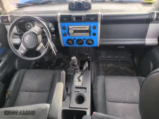 2007 Toyota FJ Cruiser with VIN JTEBU11F770045271, listed as a Copart auction lot 51070425 with 280,751 mi miles and Salvage Title. Bid and sale history available at carsss.com. Image 8.