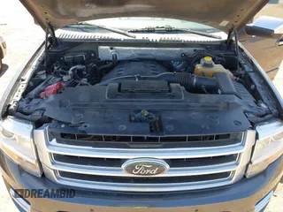 2017 Ford Expedition Platinum z VIN 1FMJU1MT5HEA25988, wystawiony jako IAAI lot #42577390 z przebiegiem 185 037 mil mil oraz . Historia ofert i sprzedaży dostępna na DreamBid. Obrazek 10.