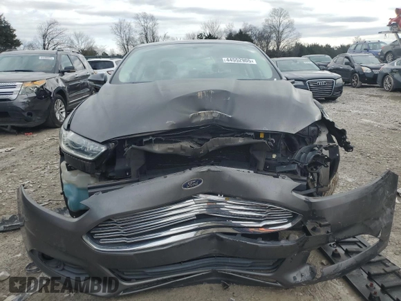 2013 Ford Fusion SE with VIN 3FA6P0H94DR211559, listed as a Copart auction lot 44552905 with 127,710 mi miles and Clean Title. Bid and sale history available at carsss.com. Image 5.