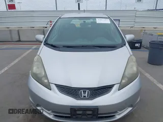 2013 Honda Fit with VIN JHMGE8H38DC002109, listed as a IAAI auction lot 42067257 with 305,739 mi miles. Bid and sale history available at carsss.com. Image 12.