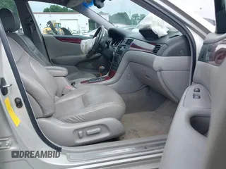 2003 Lexus ES 300 с VIN JTHBF30G830146283, выставлен на аукционе IAAI как лот 42307766 с пробегом 210 694 миль миль и . История ставок и продаж доступна на DreamBid. Изображение 5.