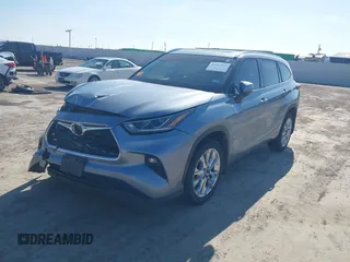 2023 Toyota Highlander L with VIN 5TDKDRAH9PS002343, listed as a IAAI auction lot 41607915 with 105,237 mi miles and . Bid and sale history available at DreamBid. Image 17.
