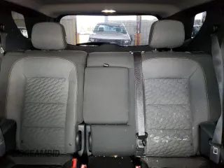 2018 Chevrolet Equinox LT z VIN 3GNAXSEV3JS541822, wystawiony jako Copart lot #55681515 z przebiegiem 107 733 mil mil oraz Szkoda całkowita • Salvage title. Historia ofert i sprzedaży dostępna na DreamBid. Obrazek 10.