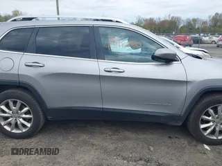 2016 Jeep Cherokee Limited with VIN 1C4PJMDS6GW252261, listed as a IAAI auction lot 42118550 with 164,846 mi miles and . Bid and sale history available at DreamBid. Image 13.