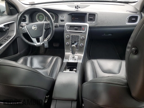 2011 Volvo S60 with VIN YV1902FH6B2011330, listed as a Copart auction lot 61014585 with 97,252 mi miles and Salvage title. Bid and sale history available at DreamBid. Image 8.