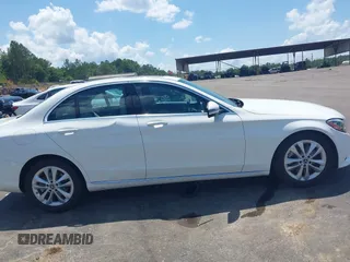 2019 Mercedes-Benz C 300 с VIN 55SWF8DB6KU294302, выставлен на аукционе IAAI как лот 42457628 с пробегом 70 684 миль миль и . История ставок и продаж доступна на DreamBid. Изображение 13.