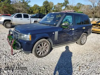 2011 Land Rover Range Rover SC z VIN SALMF1E4XBA341185, wystawiony jako Copart lot #86318554 z przebiegiem 141 139 mil mil oraz Szkoda całkowita • Salvage title. Historia ofert i sprzedaży dostępna na DreamBid. Obrazek 1.