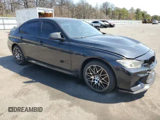 2013 BMW 3 Series 335i xDrive z VIN WBA3B9G52DNR89647, wystawiony jako Copart lot #54180315 z przebiegiem 184 216 mil mil oraz Czysty tytuł • Clean title. Historia ofert i sprzedaży dostępna na DreamBid. Obrazek 4.