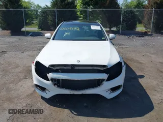 2017 Mercedes-Benz E 300 Luxury с VIN WDDZF4KB3HA058028, выставлен на аукционе IAAI как лот 42604102 с пробегом 70 078 миль миль и . История ставок и продаж доступна на DreamBid. Изображение 13.