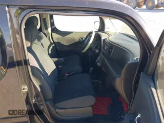 2010 Nissan Cube 1.8 Base z VIN JN8AZ2KR8AT153554, wystawiony jako IAAI lot #41850812 z przebiegiem 166 591 mil mil oraz . Historia ofert i sprzedaży dostępna na DreamBid. Obrazek 5.