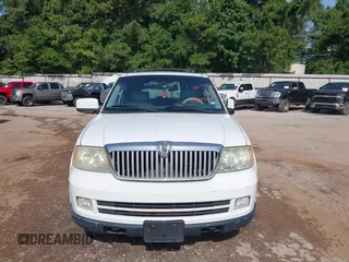 2006 Lincoln Navigator Luxury with VIN 5LMFU285X6LJ24836, listed as a IAAI auction lot 42774490 with 158,766 mi miles and . Bid and sale history available at DreamBid. Image 6.