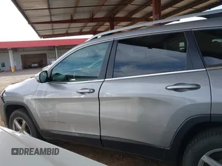 2017 Jeep Cherokee Latitude with VIN 1C4PJMCB4HD213716, listed as a IAAI auction lot 41921391 with 96,885 mi miles and . Bid and sale history available at DreamBid. Image 14.